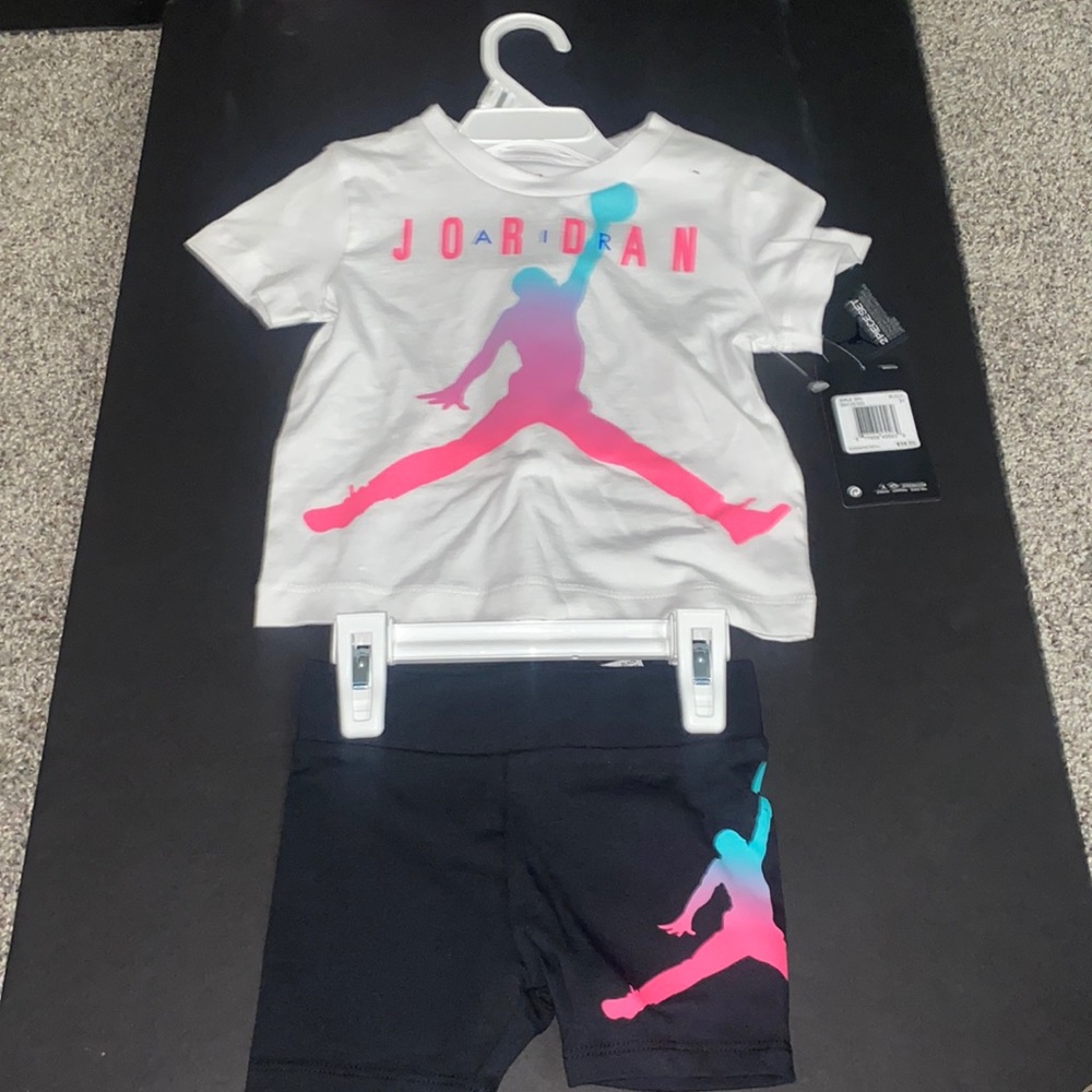Jordan 2 piece Set